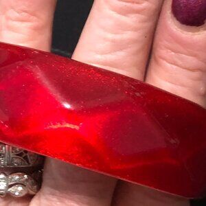 Bangle pearlized True Holiday Red lucite bracelet vintage faceted